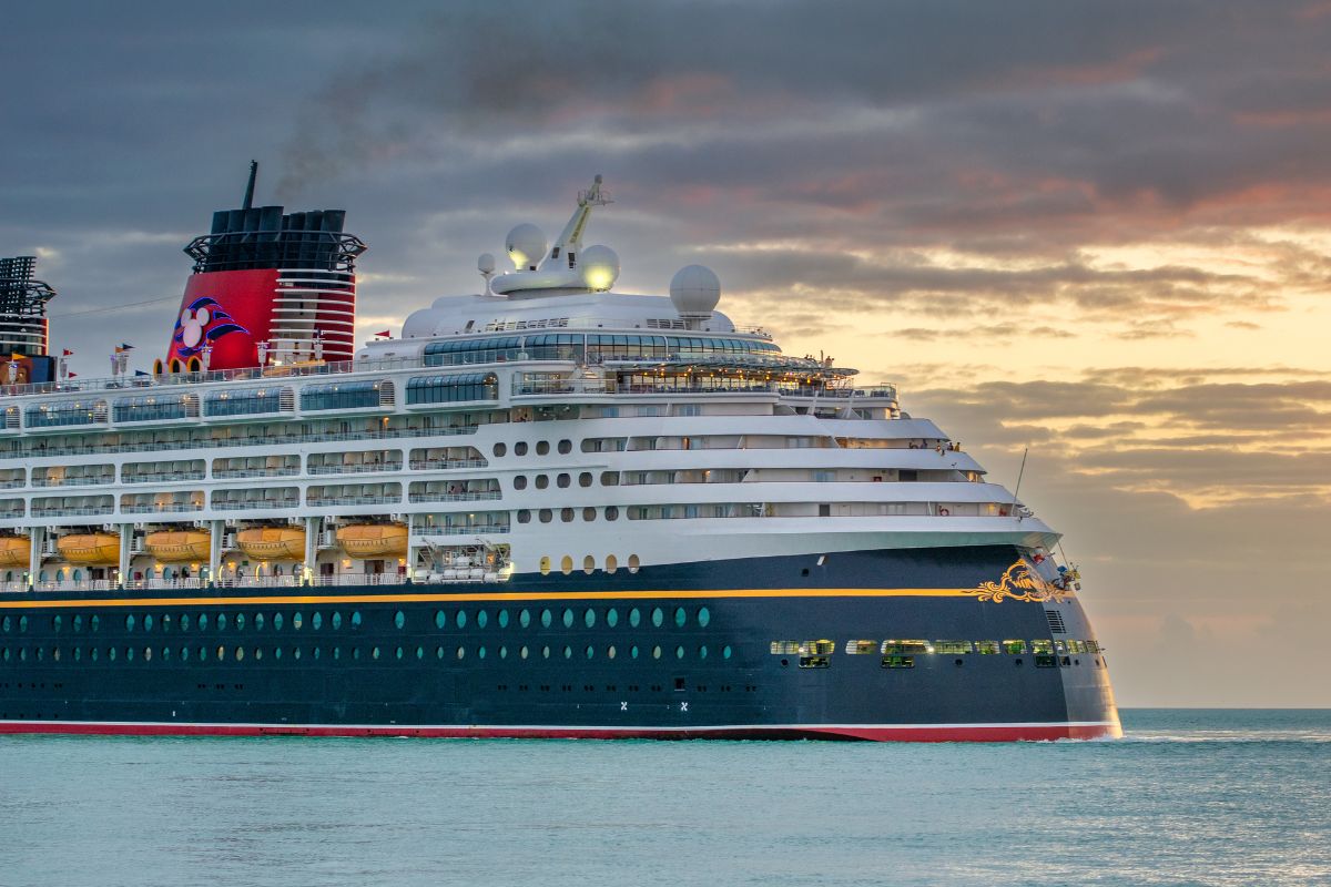 disney cruise ship