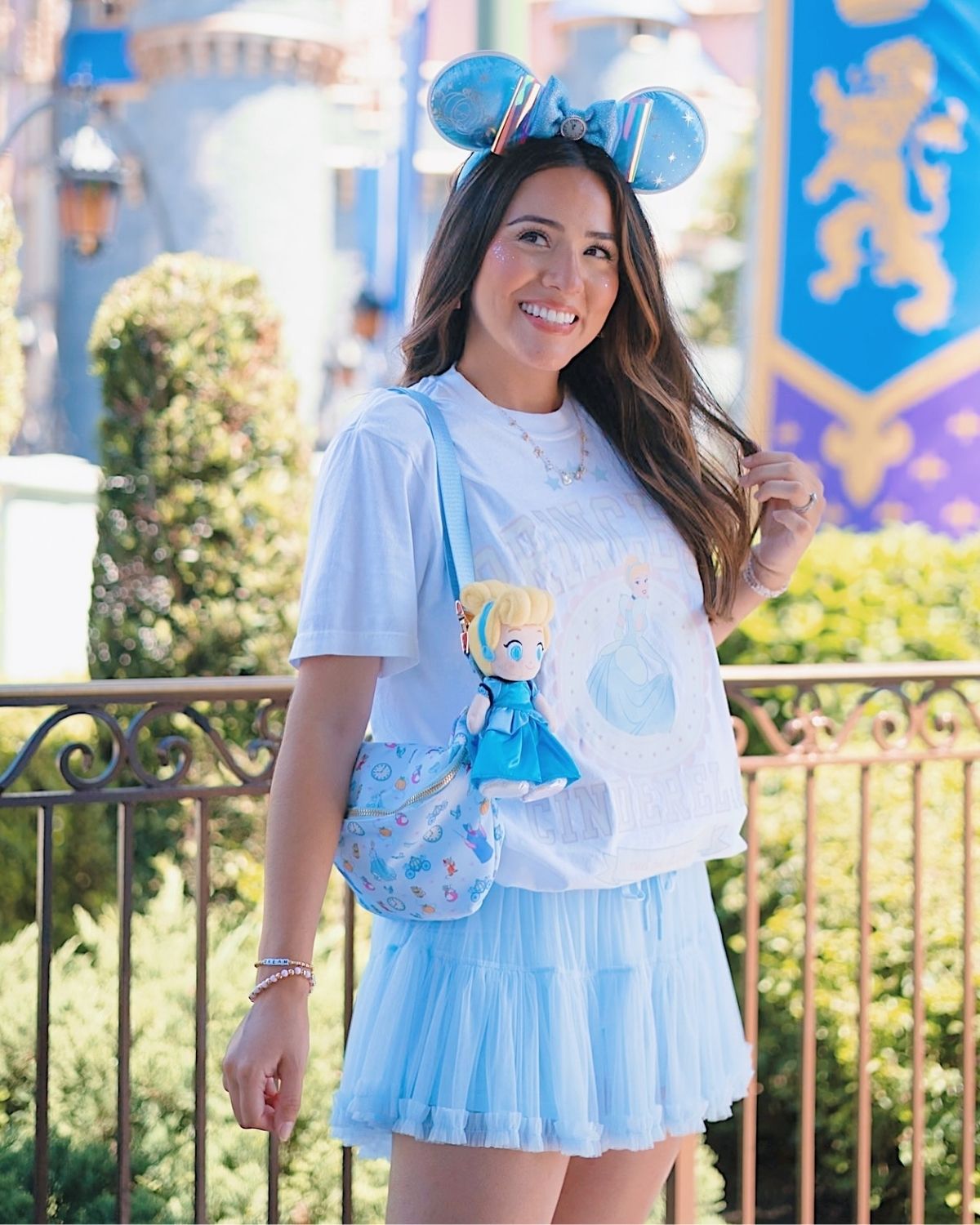 Cinderella Look With A Blue Skirt
