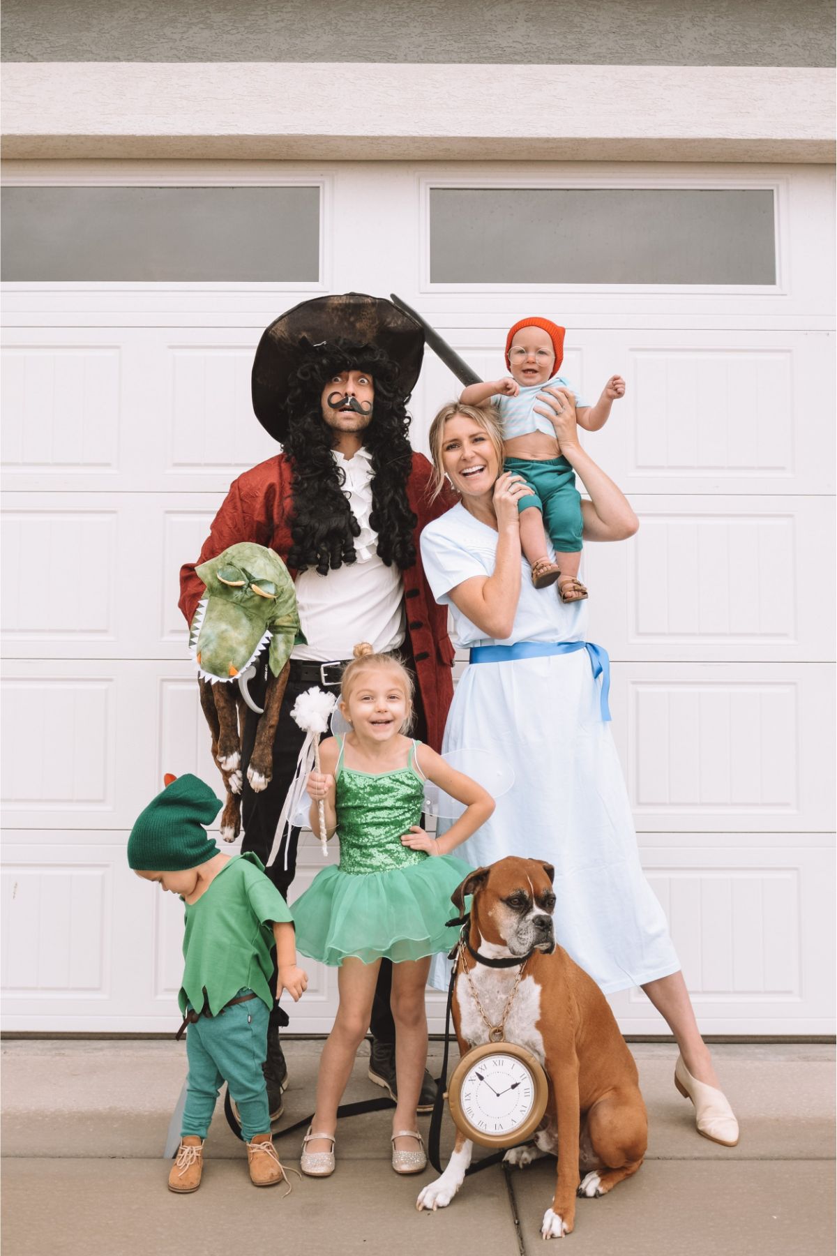 peter pan family costumes for 5