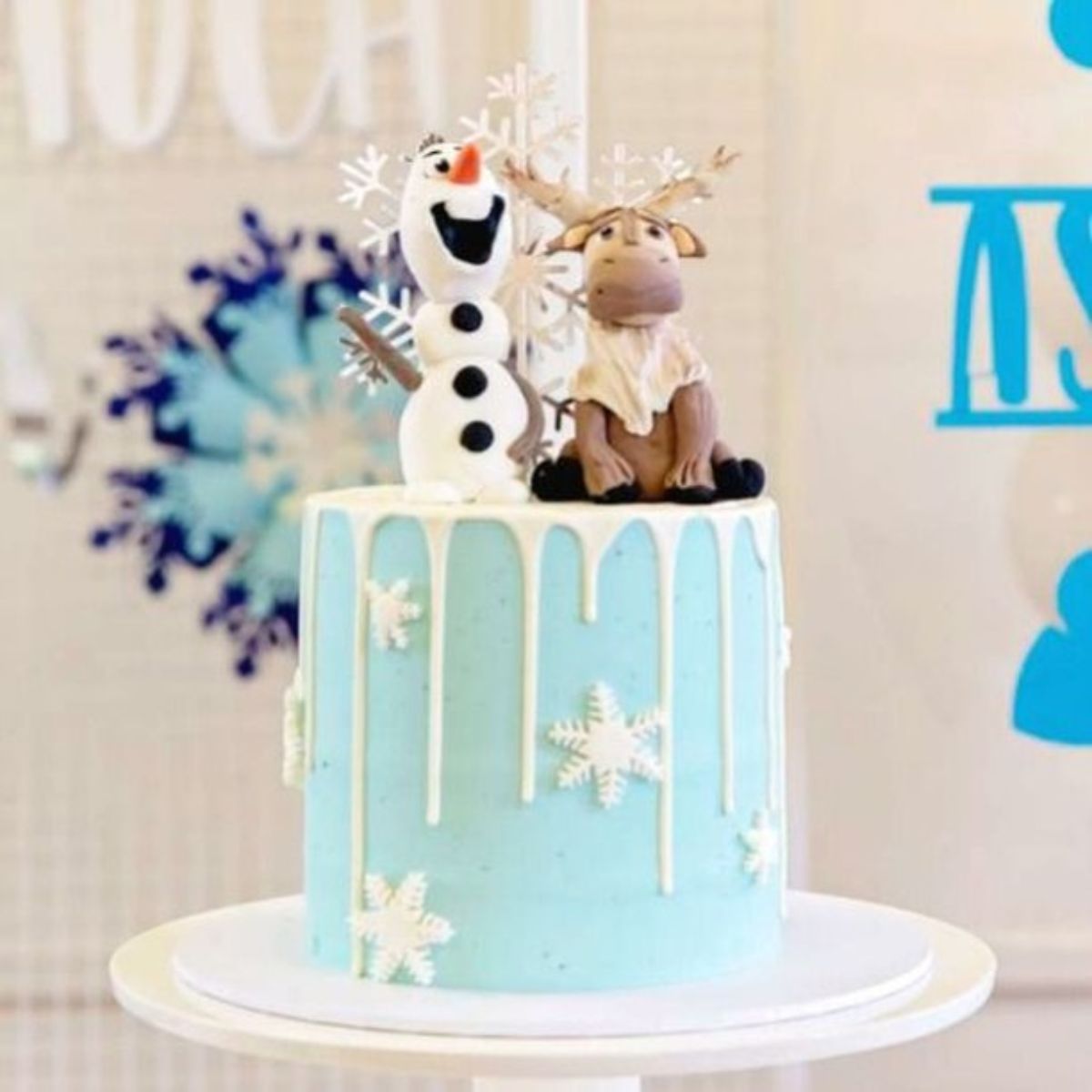 Olaf And Sven Cake