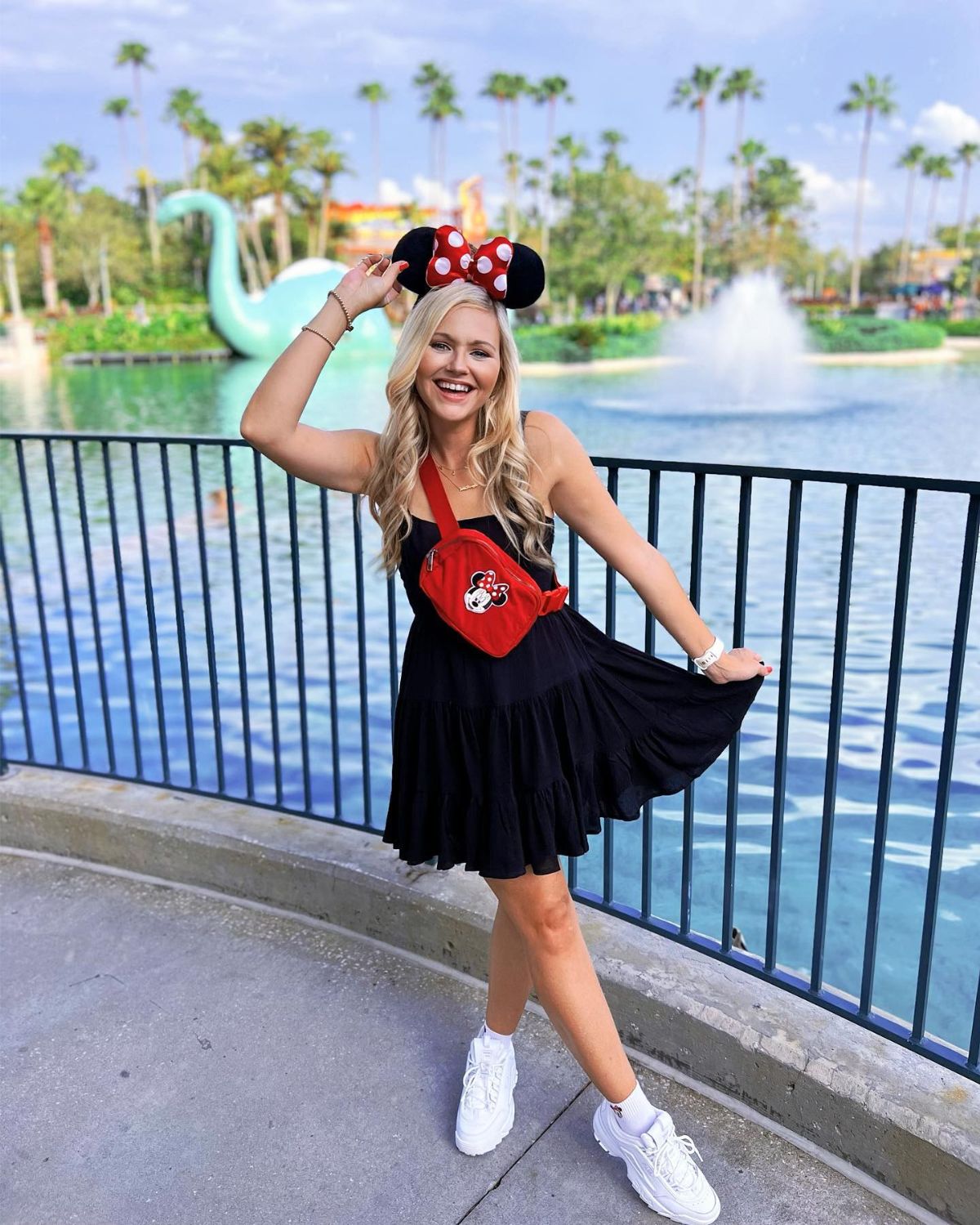 Minnie Mouse Disneybound Outfit