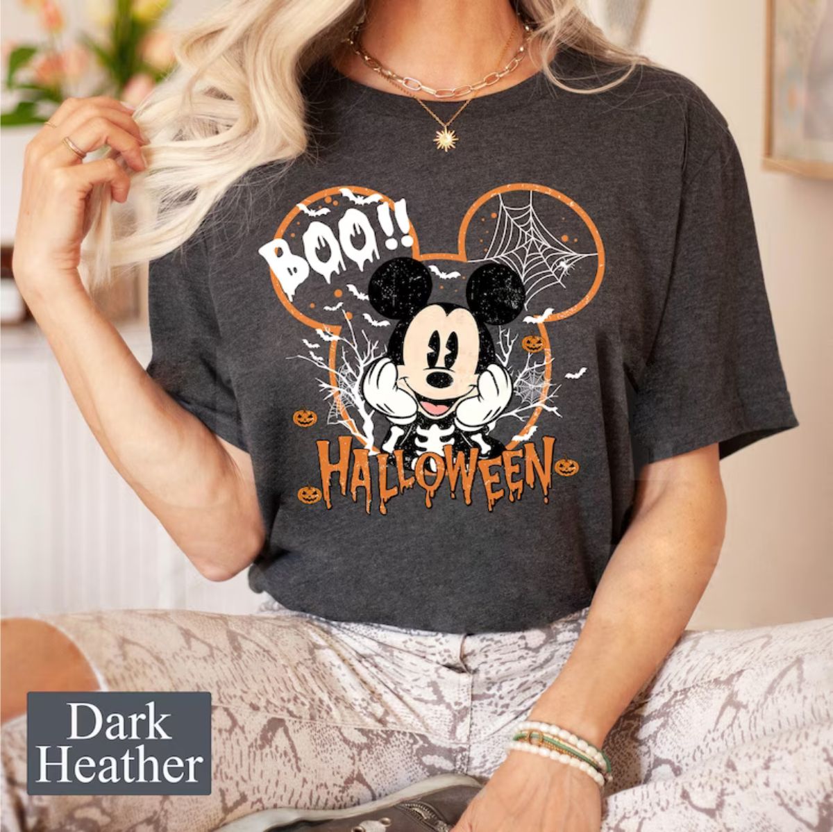 halloween mickey mouse boo graphic t-shirt