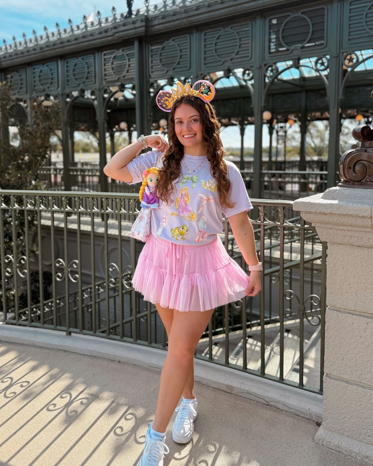 Graphic tee Rapunzel outfit 