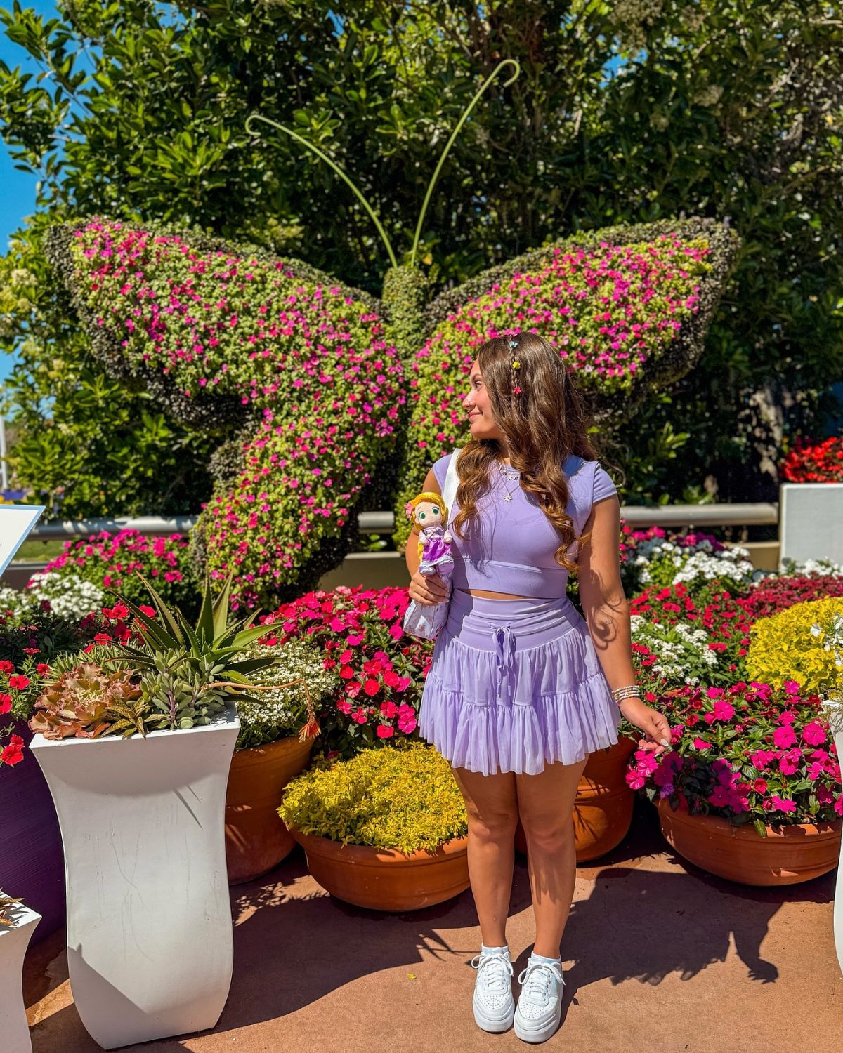 Simple Rapunzel Disneybound