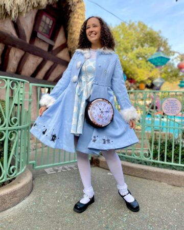 7 Best Alice In Wonderland Disneybound Outfit Ideas - That Disney Fam