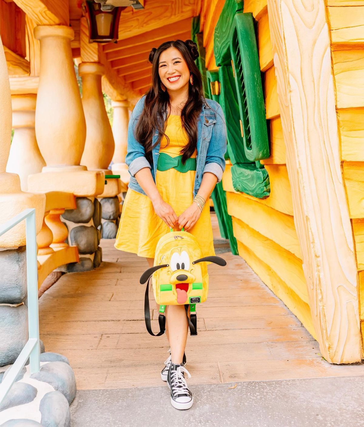 Casual Pluto Disneybound