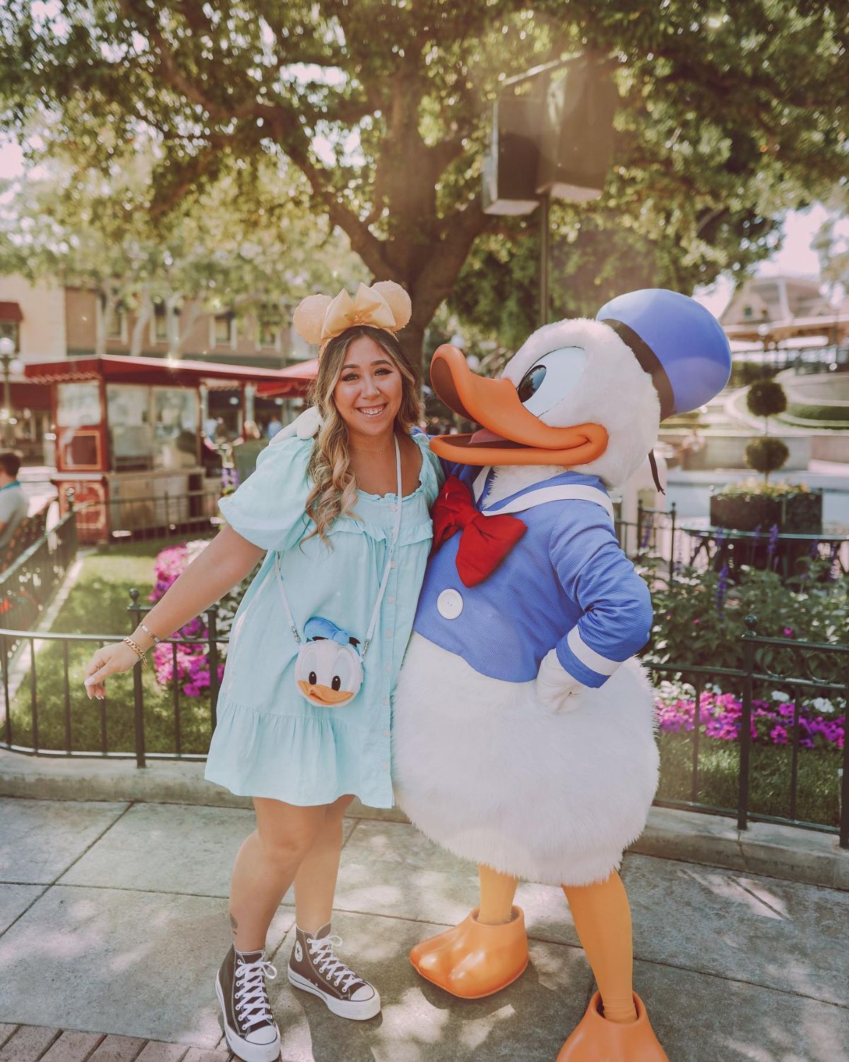 Pastel Donald Duck Outfit