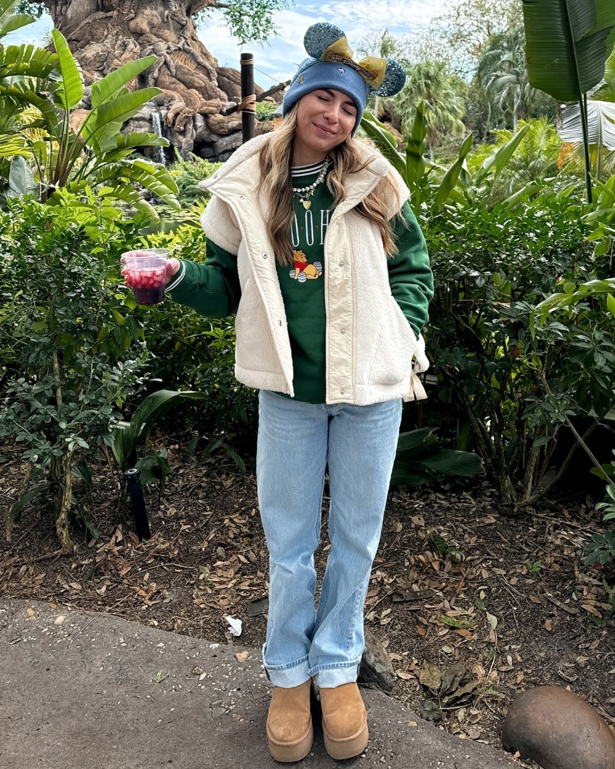 Winter Pooh Bear Outfit 