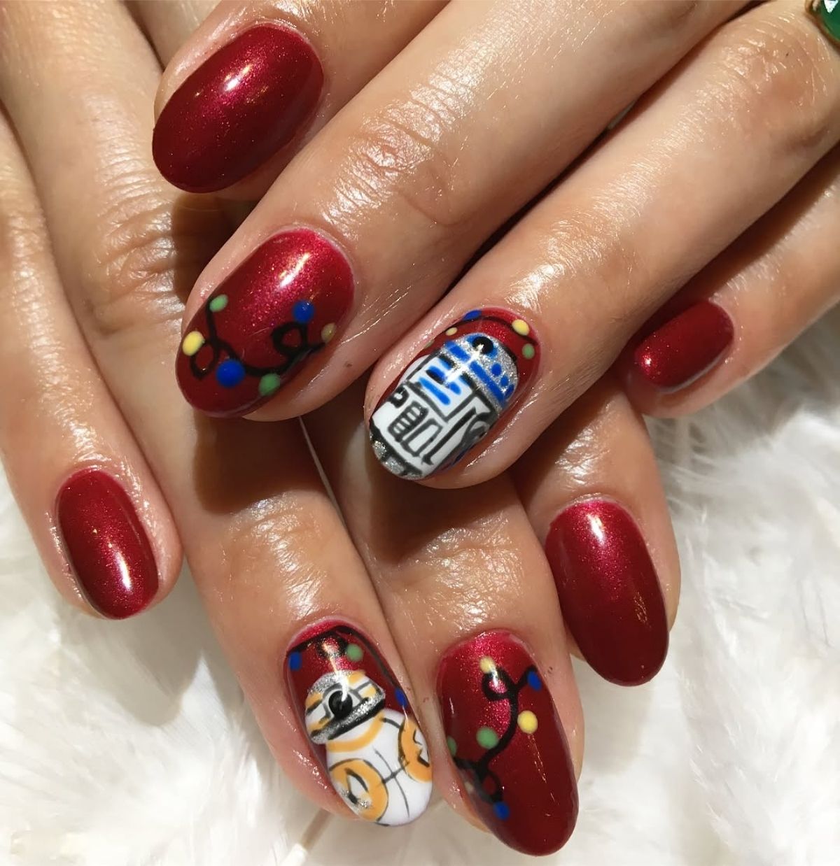 Droids and Lights Nails

