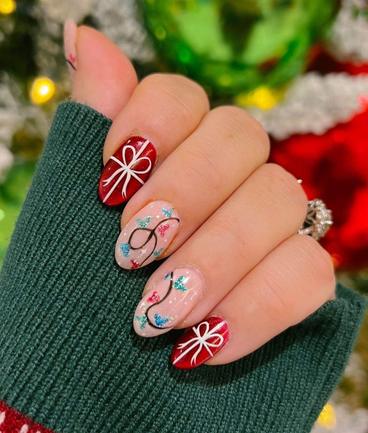 Mickey Bows and Lights Nails

