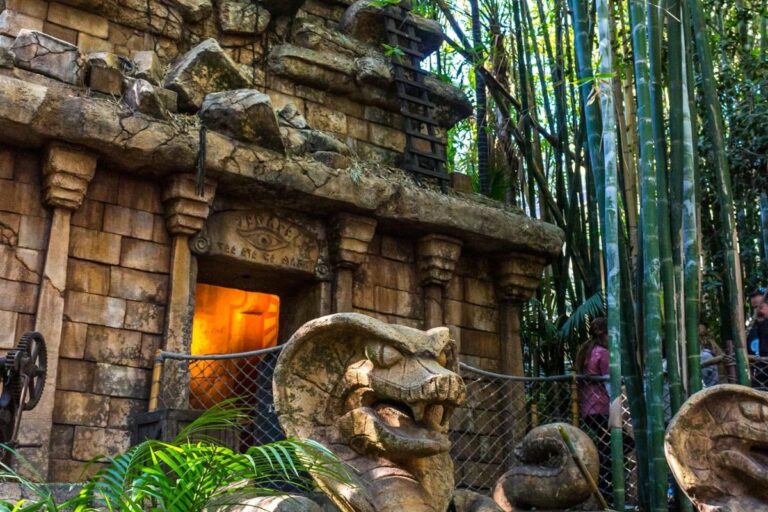 12 Scariest Rides At Disneyland - That Disney Fam