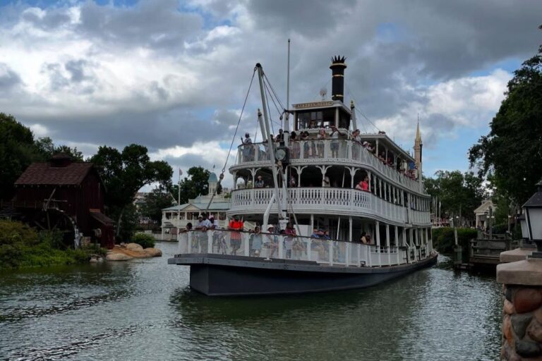 10 Boat Rides At Disney World - That Disney Fam
