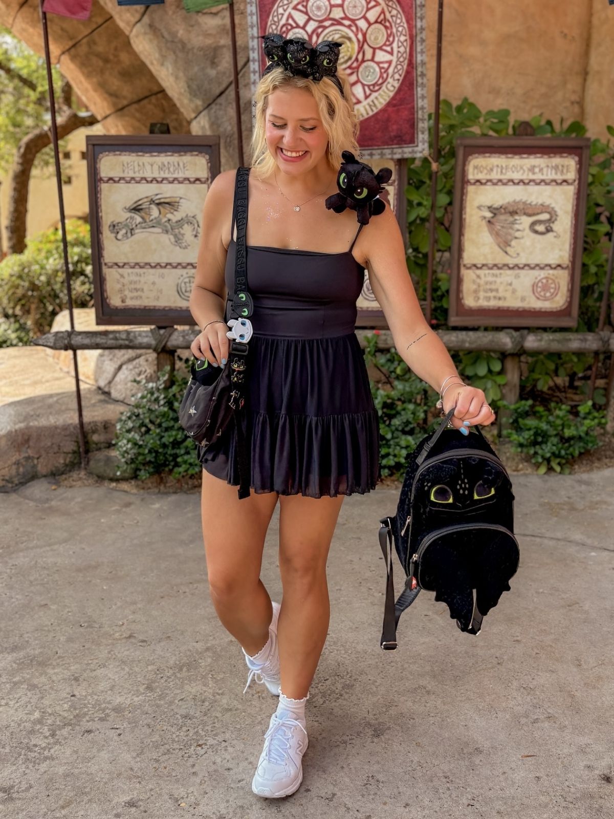 Toothless Outfit With A Dress