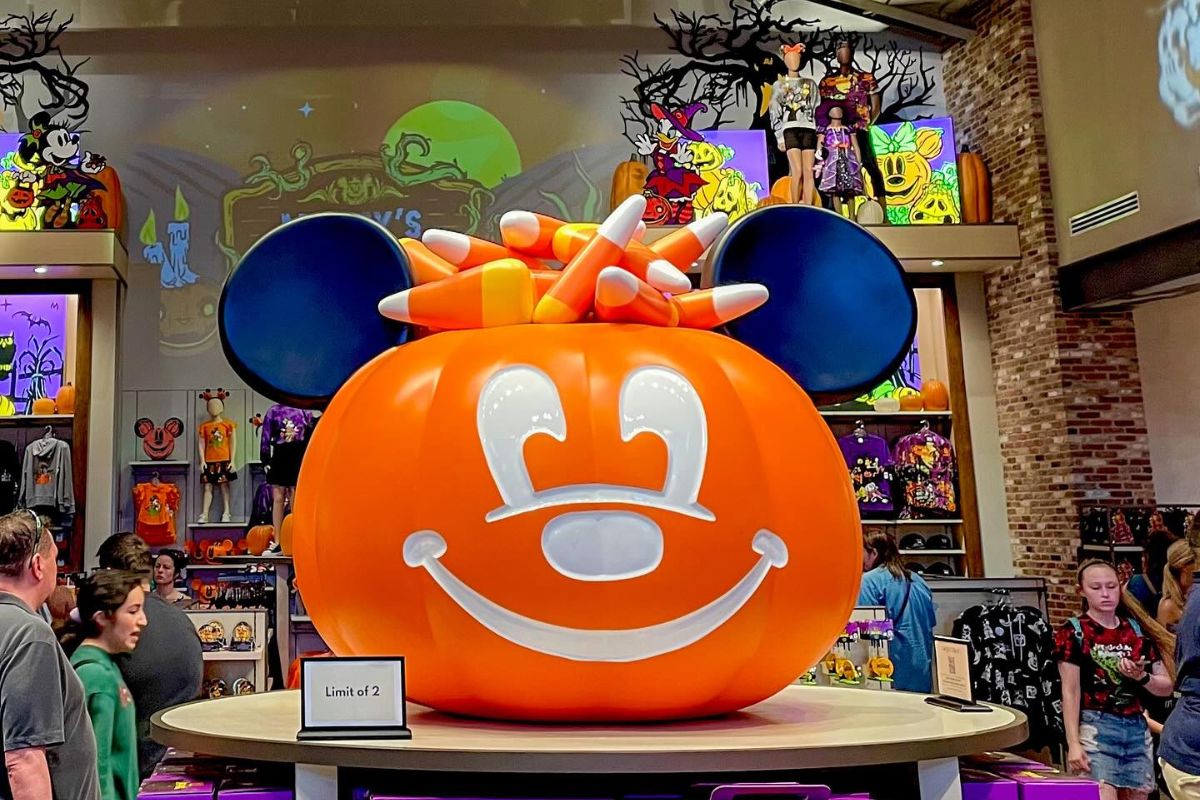 Disney Springs Halloween