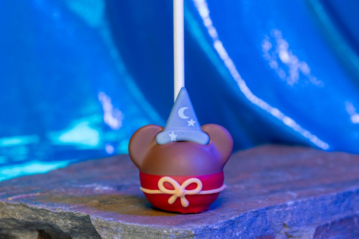 Sorcerer Apprentice Mickey Cake Pop