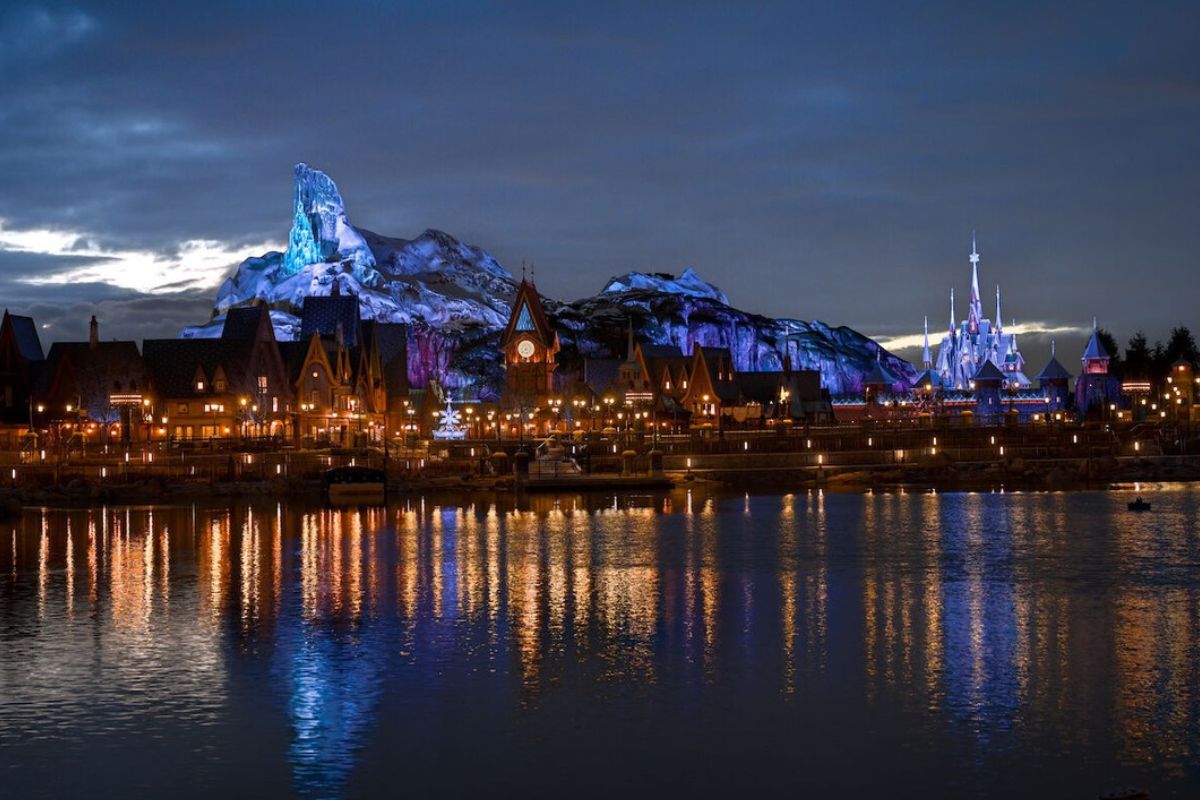 Disney Adventure World
