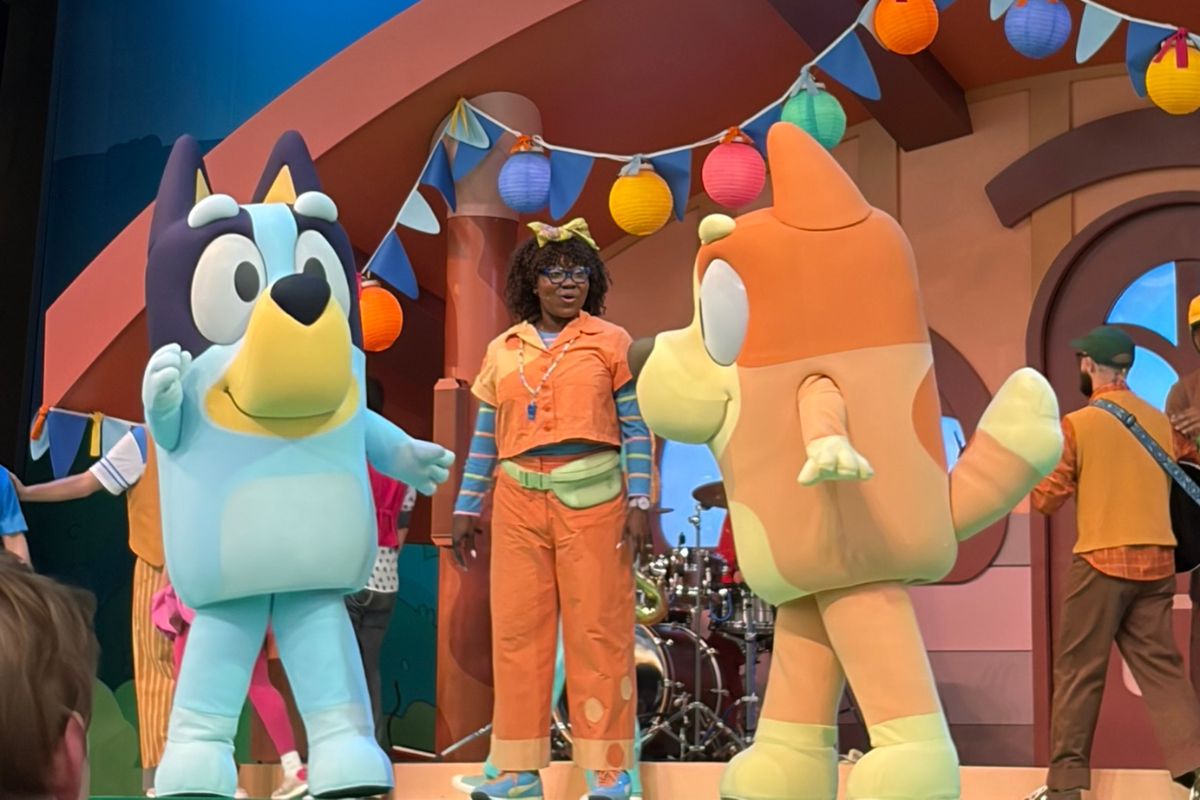 bluey's best day ever at disneyland