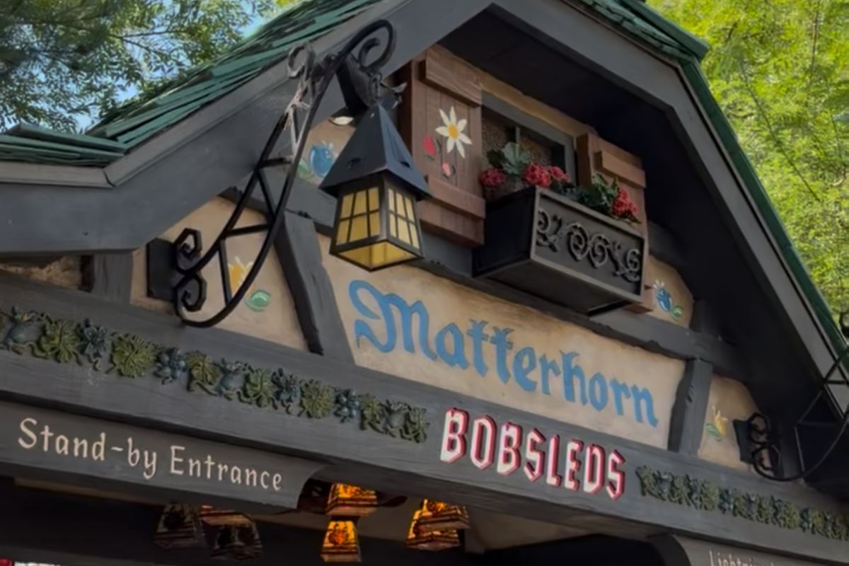 matterhorn bobsleds sign